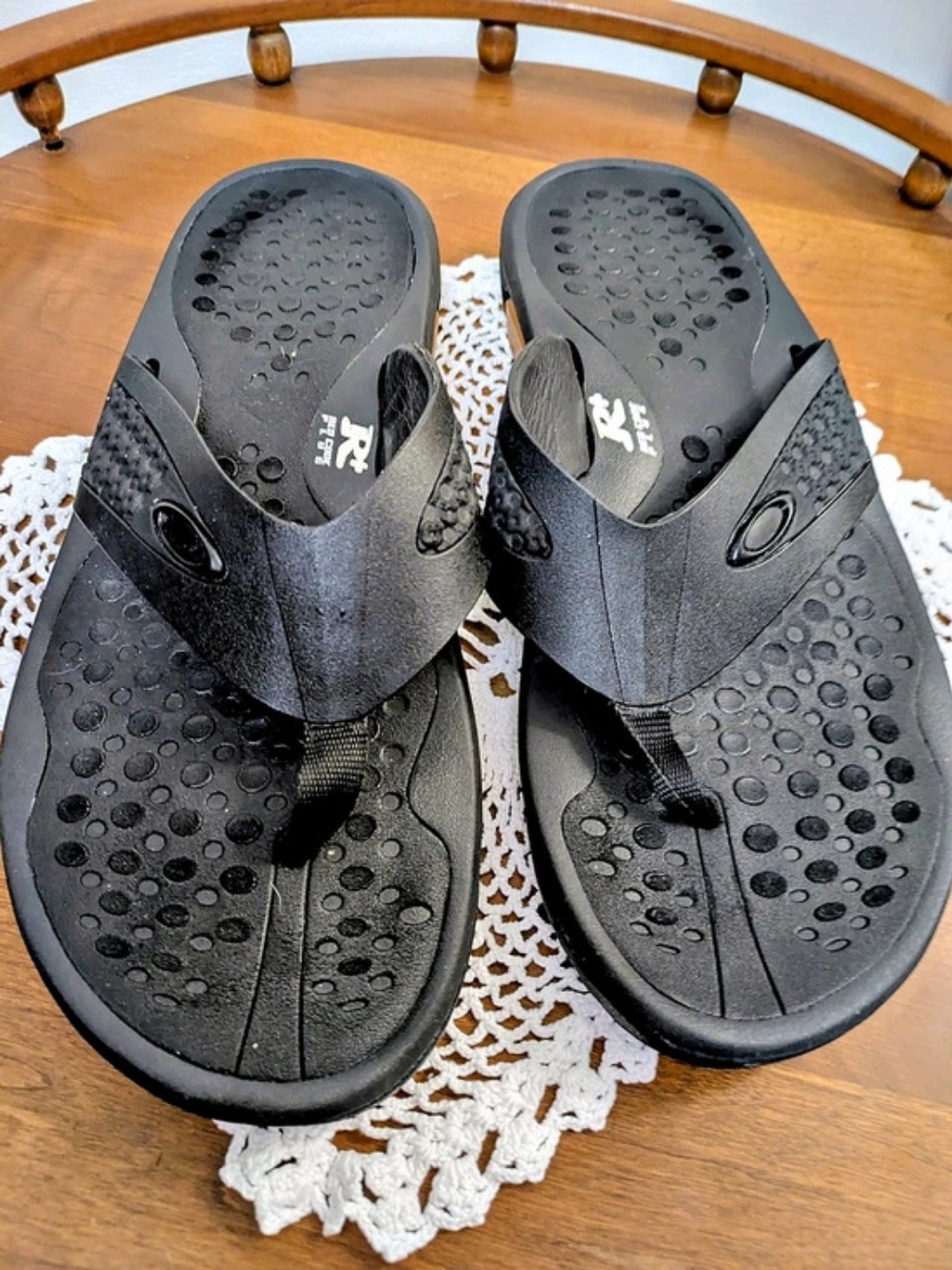 Oakley Supercoil Flip Flop Black Men's Sandals